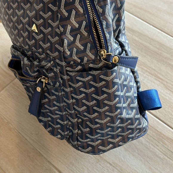 Blue backpack like new - Picture 7 of 9